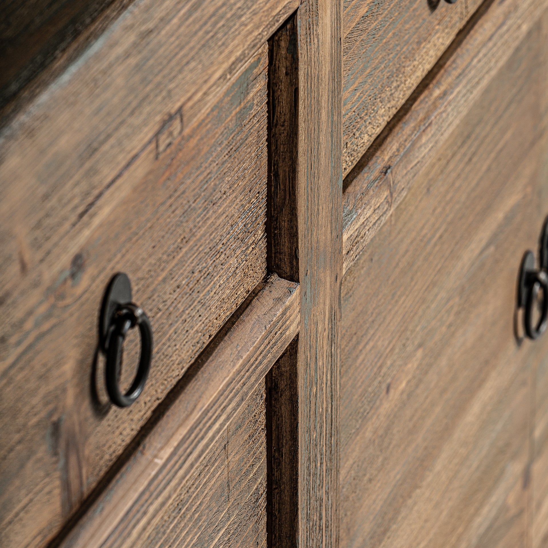ZEITZ SIDEBOARD